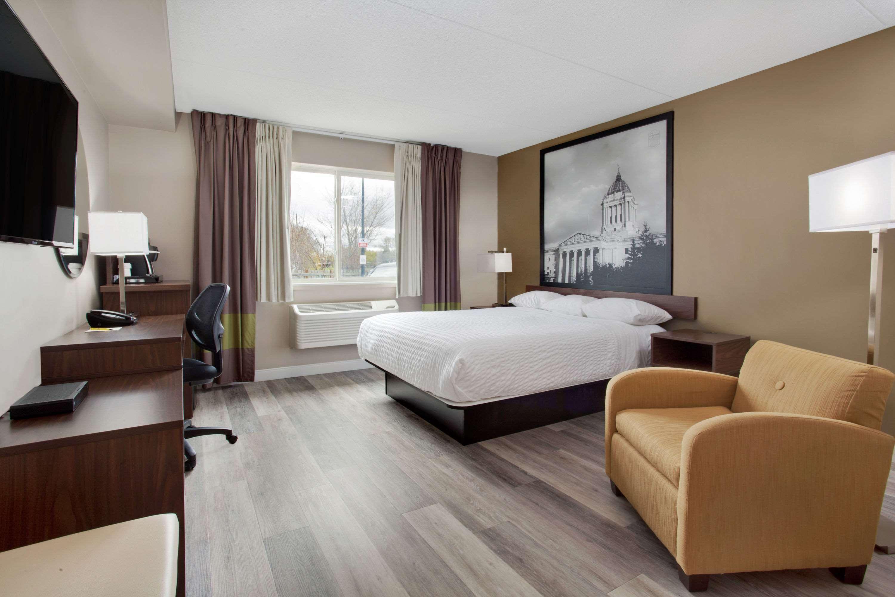 Super 8 By Wyndham Winnipeg West Luaran gambar