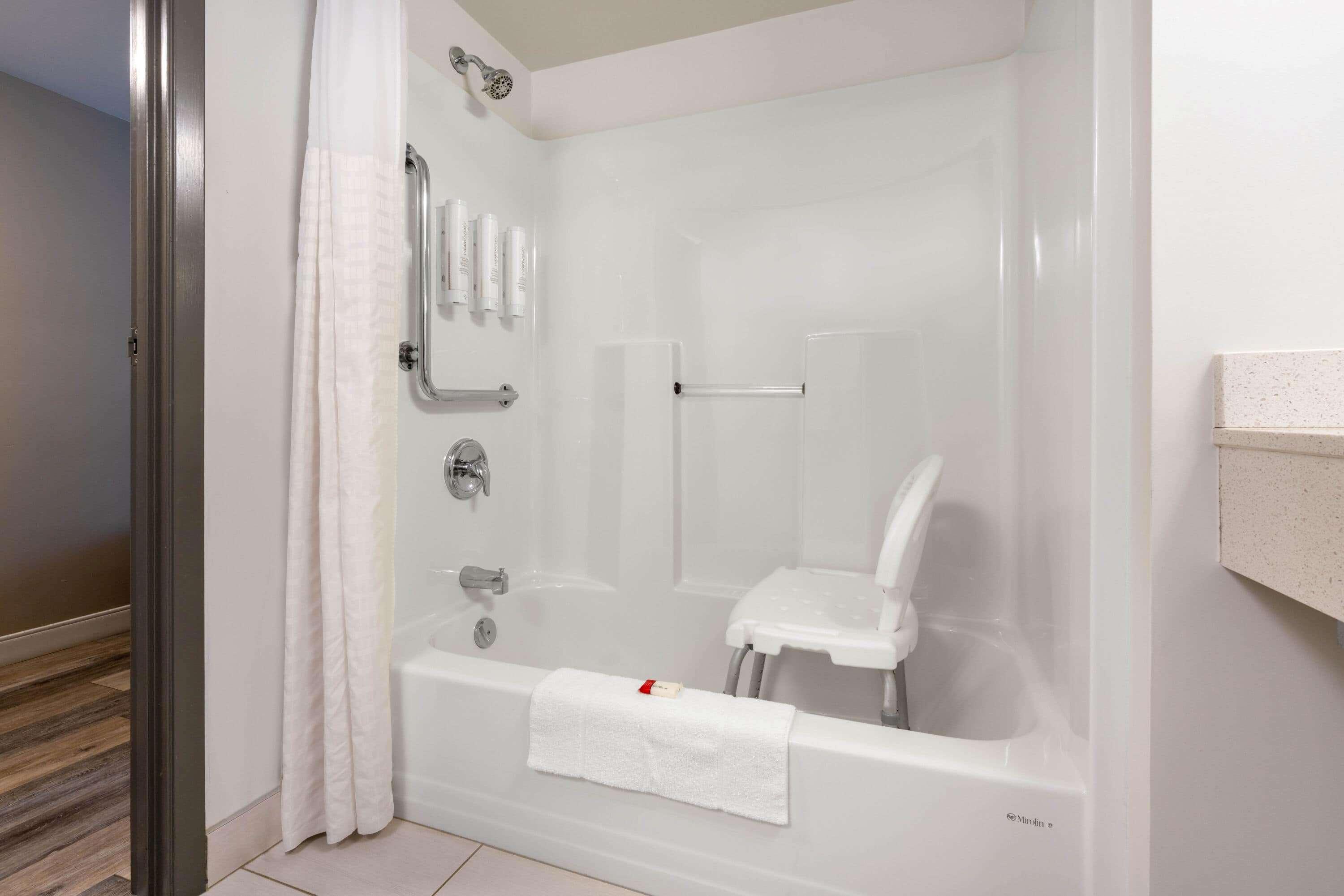 Super 8 By Wyndham Winnipeg West Luaran gambar
