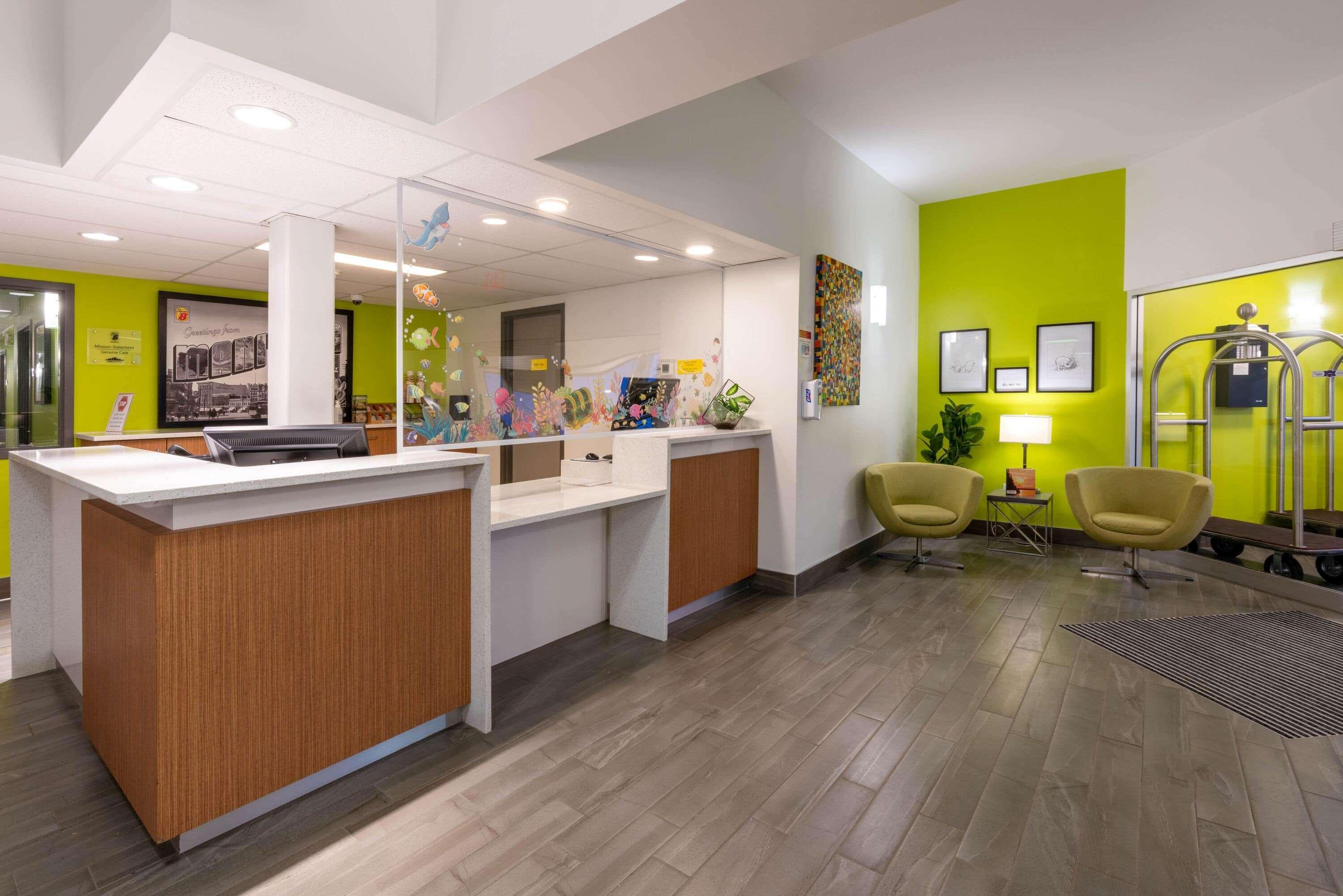 Super 8 By Wyndham Winnipeg West Luaran gambar