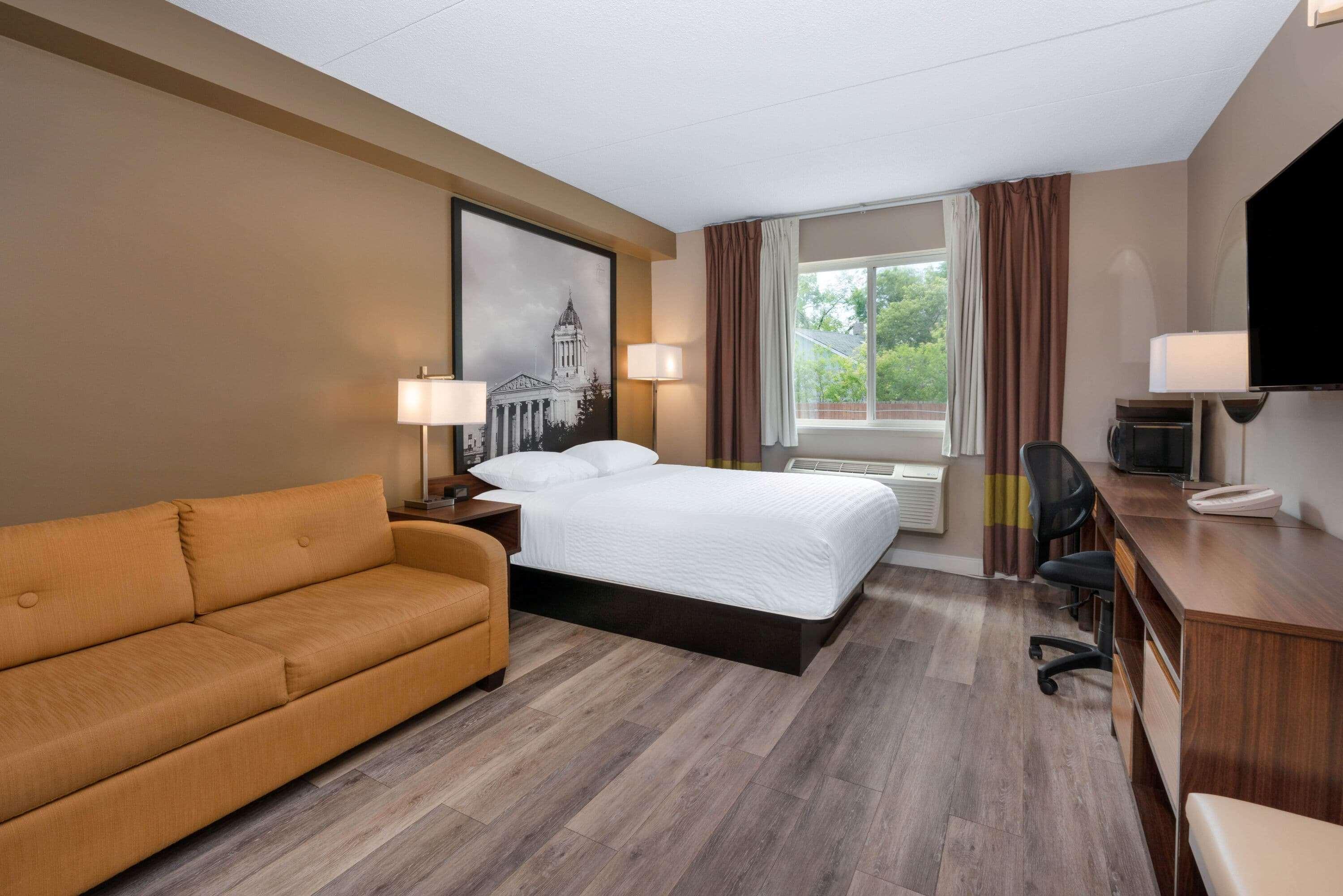 Super 8 By Wyndham Winnipeg West Luaran gambar